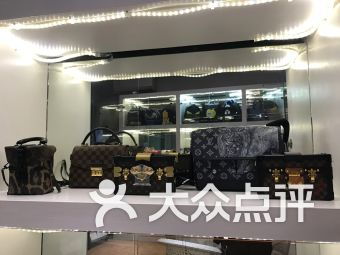 上海展覽中心 生活服務(wù)與展覽展示服務(wù)的卓越典范